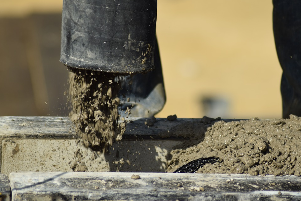 this is an image of bakersfield concrete line pump